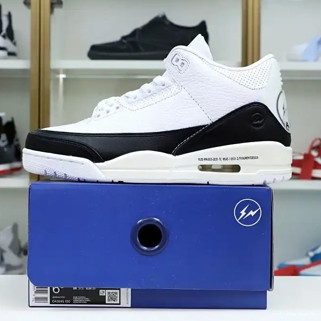 'WHITE' JORDAN DESIGN FRAGMENT RETRO 3 X AIR SP Kimikick 0703